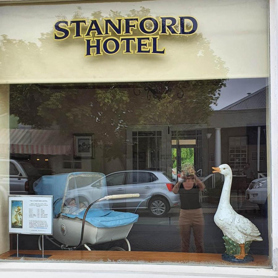 The Stanford Hotel Esterno foto